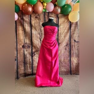 Dark pink strapless side ruched formal homecoming prom dress size XS Mori Lee